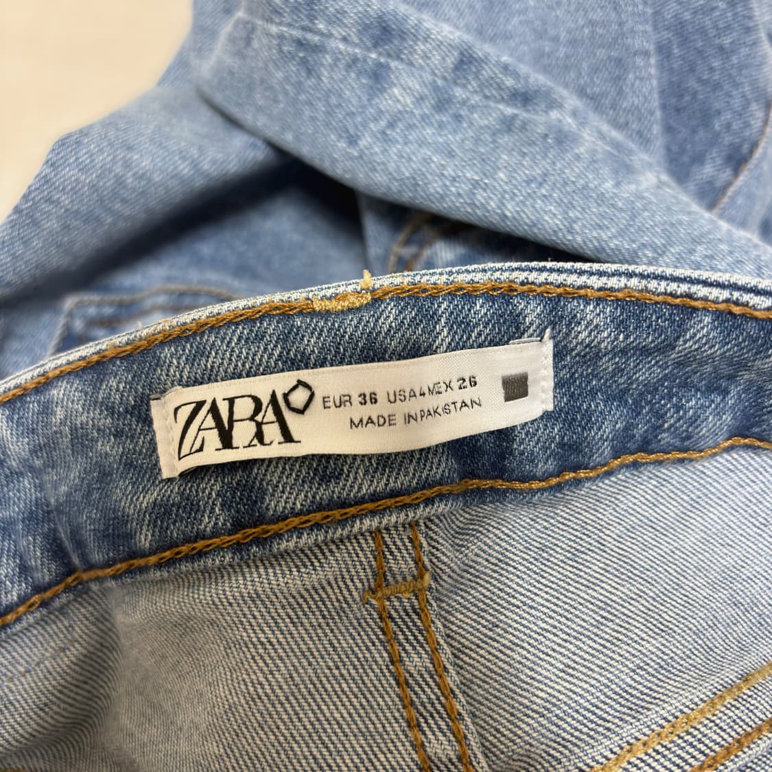 자라 부츠컷 데님 상품이미지2