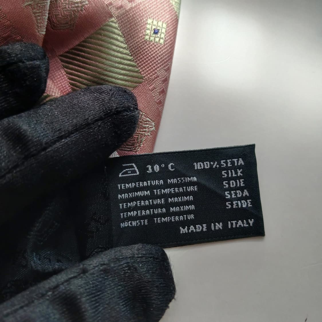 베르사체 실크 체크 메두사 넥타이 9.5cm A+등급 A18785
 상품이미지8