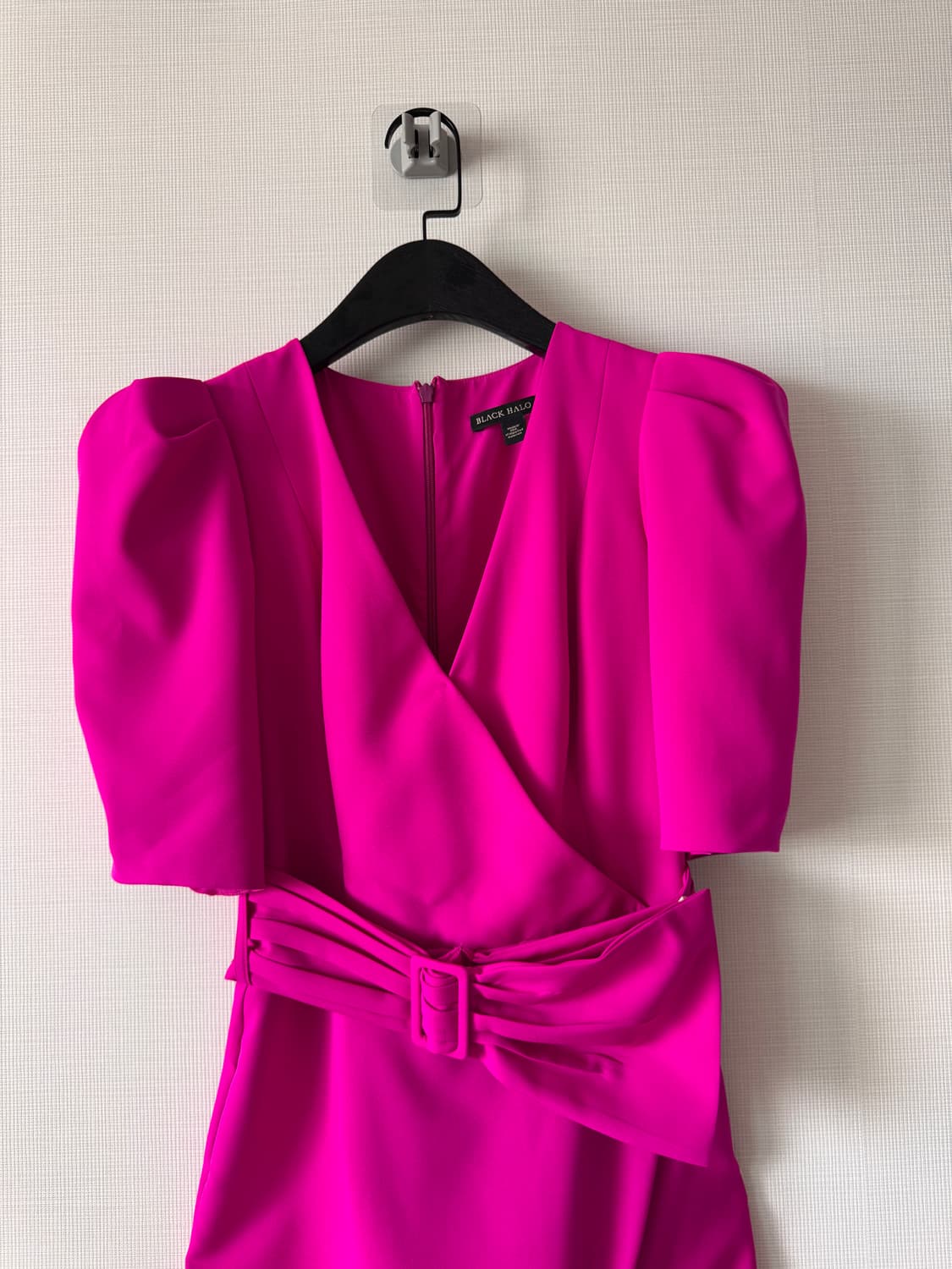 새상품 컨디션 Black Halo 핫핑크 랩 원피스2(55사이즈)made 상품이미지2