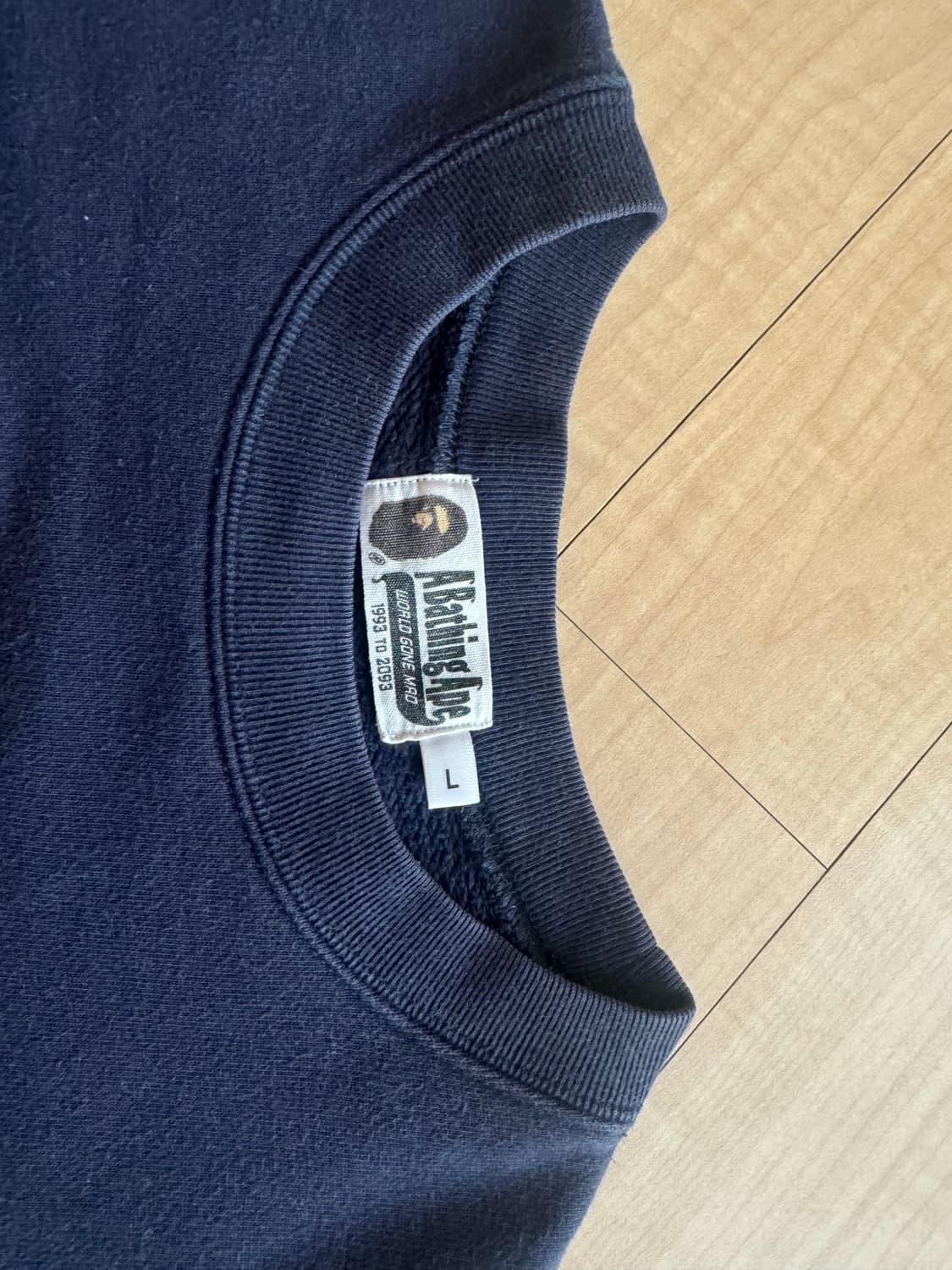 Bape 베이프 맨투맨 네이비 L 팝니다 상품이미지2