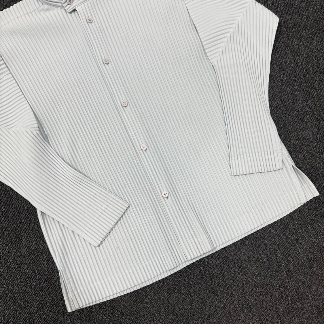 이세이미야케 옴므플리세 셔츠  상품이미지3