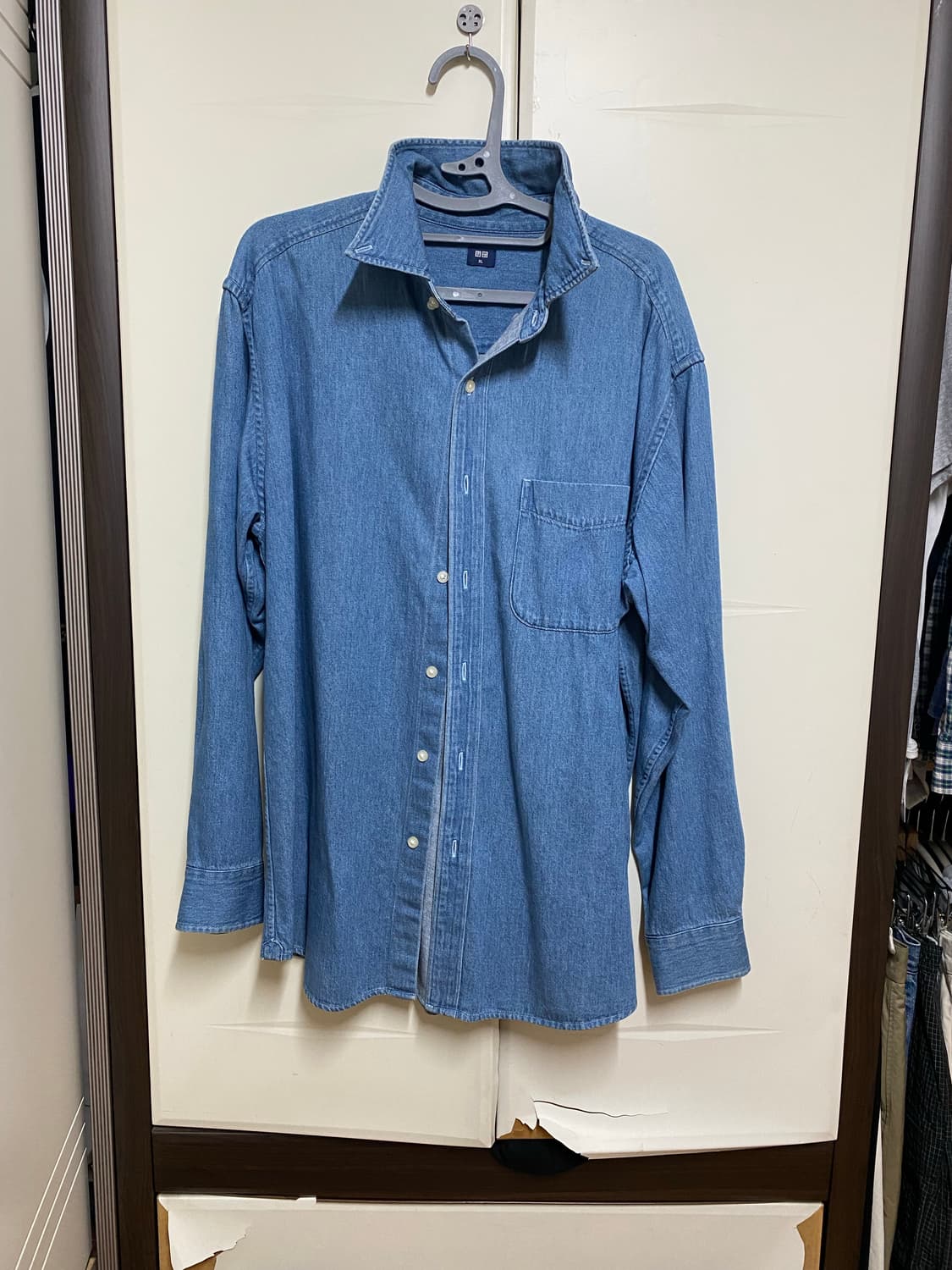 유니클로 데님 셔츠 상품이미지1