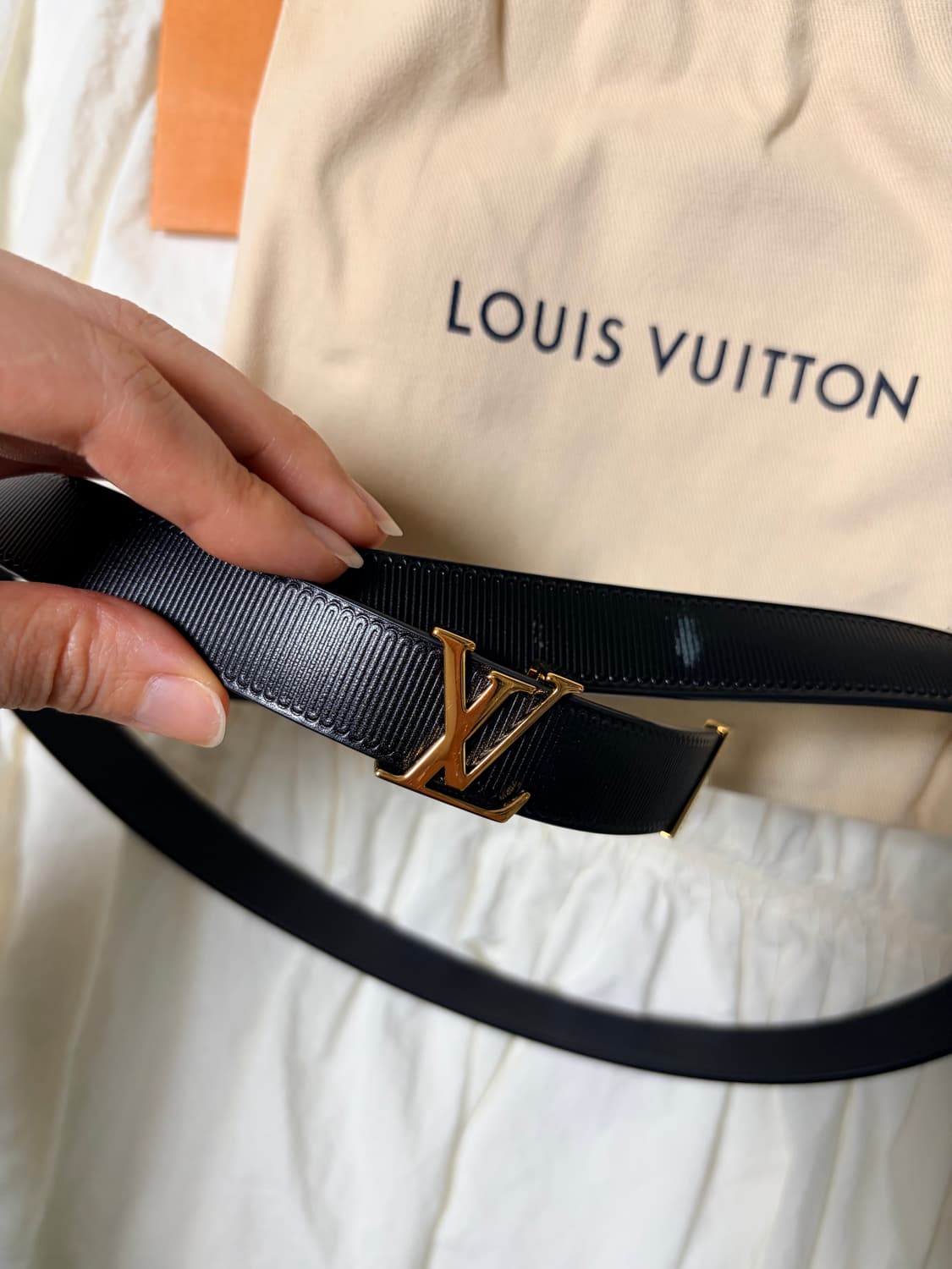 루이비통 LV 이니셜 꾸뛰르 벨트 20 MM 여성 상품이미지6