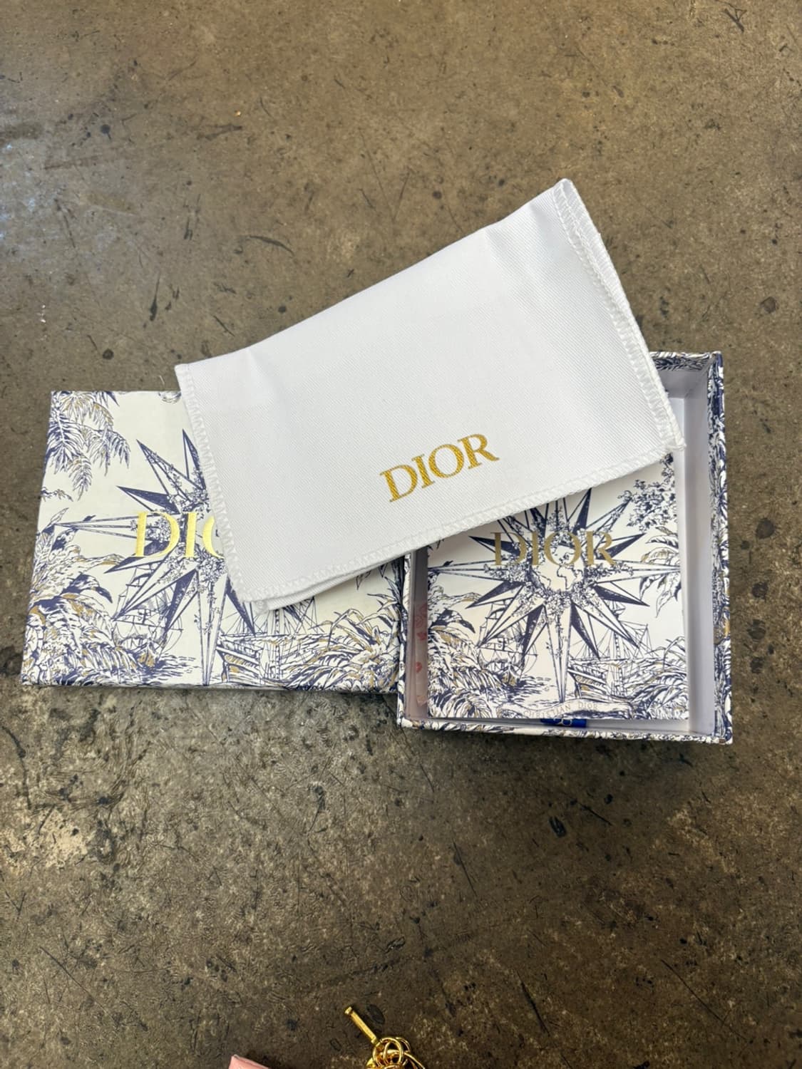 디올 카드지갑 핑크 풀박스 새상품 상품이미지5