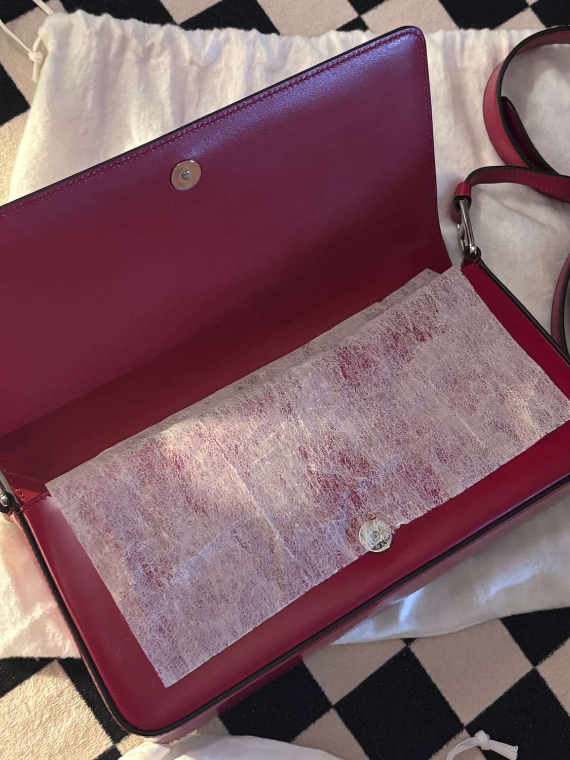 프라다 브러시드 팜므백 레드 (상태최상,더스트,쇼핑백) 상품이미지2