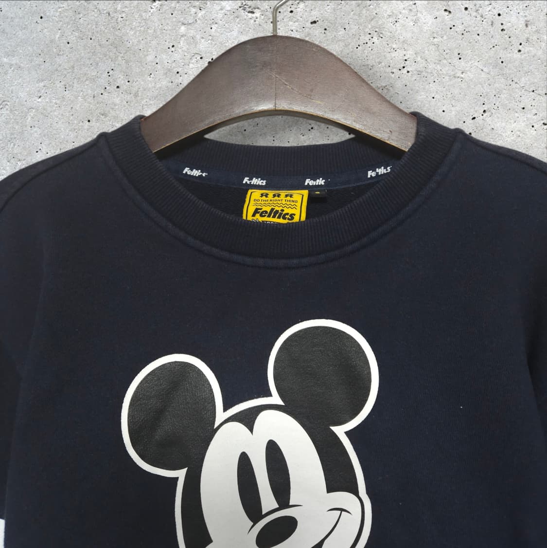 펠틱스 X 미키마우스 기모 맨투맨 네이비 (95/M) 상품이미지2