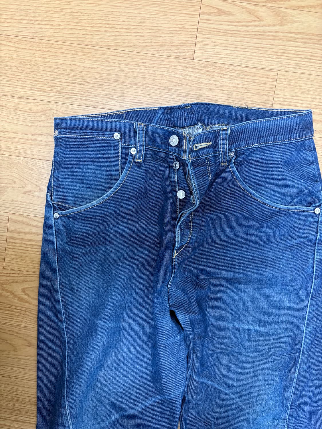 리바이스 엔지니어드진 (32inch) 상품이미지3