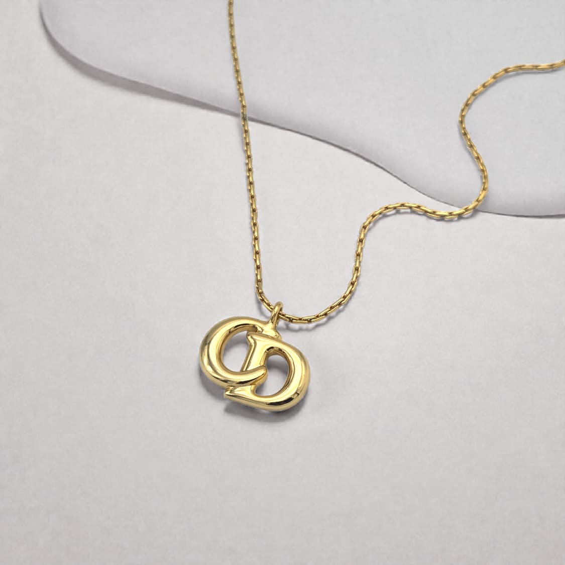 디올 금장 라지 CD 로고 목걸이 상품이미지1