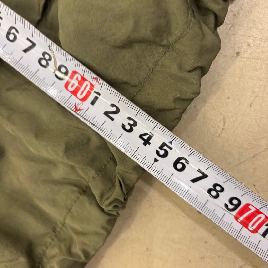 에디바우어 카키 마운틴 바람막이 상품이미지4