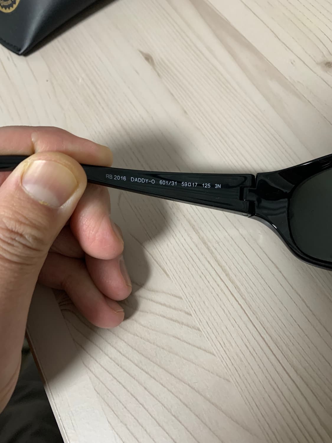 레이벤 대디오 선글라스 팔아요 상품이미지3