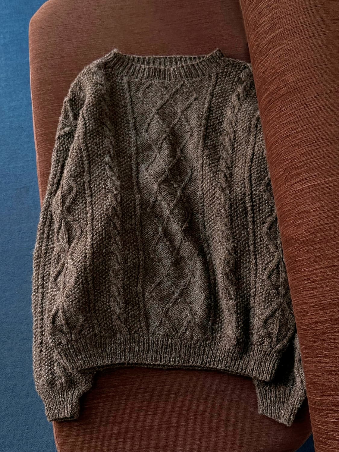 Cable patterned wide silhouette knit P/O 상품이미지4