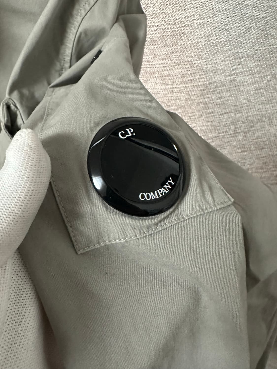CP컴퍼니 렌즈와펜 코튼 아노락 라이트그레이 (L) 상품이미지3