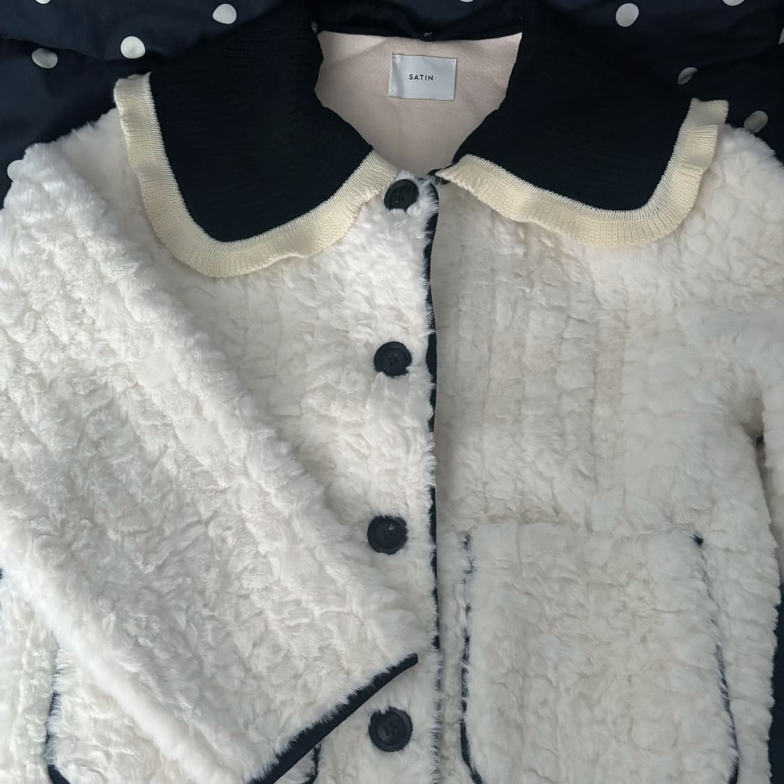 샤틴 니트카라 뽀글이 자켓 상품이미지1