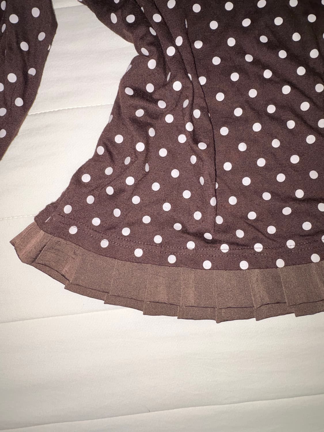 브라운 도트 프릴 7부 퍼프 모리걸 티셔츠 상품이미지2