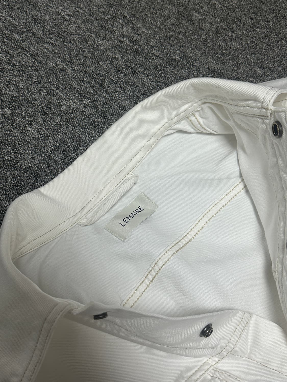 (52) 르메르 20SS 트러커 자켓 오프화이트 데님 상품이미지8