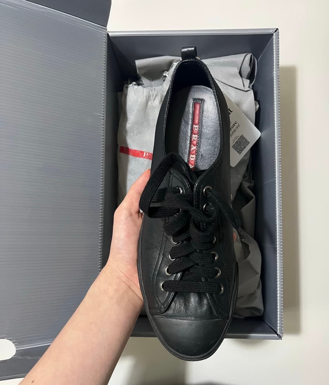 프라다 로우탑 스니커즈 상품이미지1