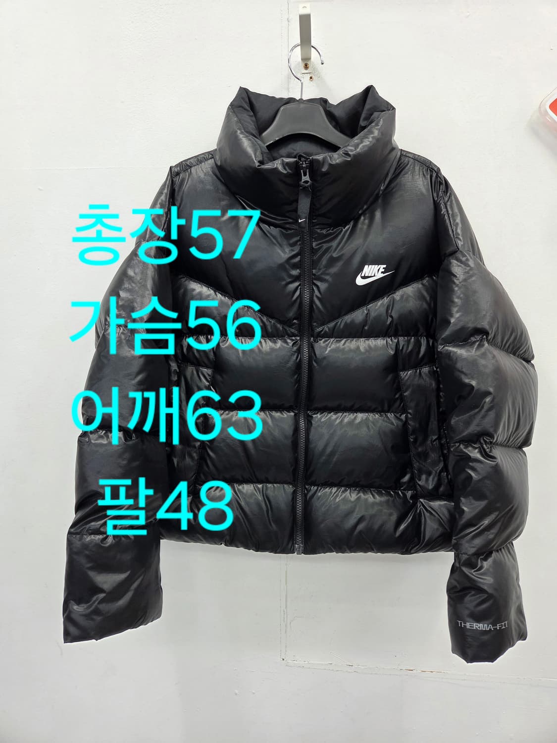 M 나이키 여성 써마핏 THERMA-FIT 블랙 숏패딩 상품이미지1