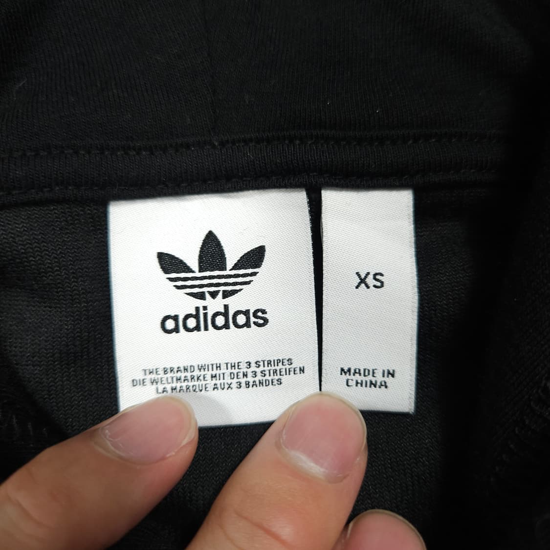 아디다스 파이어버드 벨벳 크롭 후드티  상품이미지3
