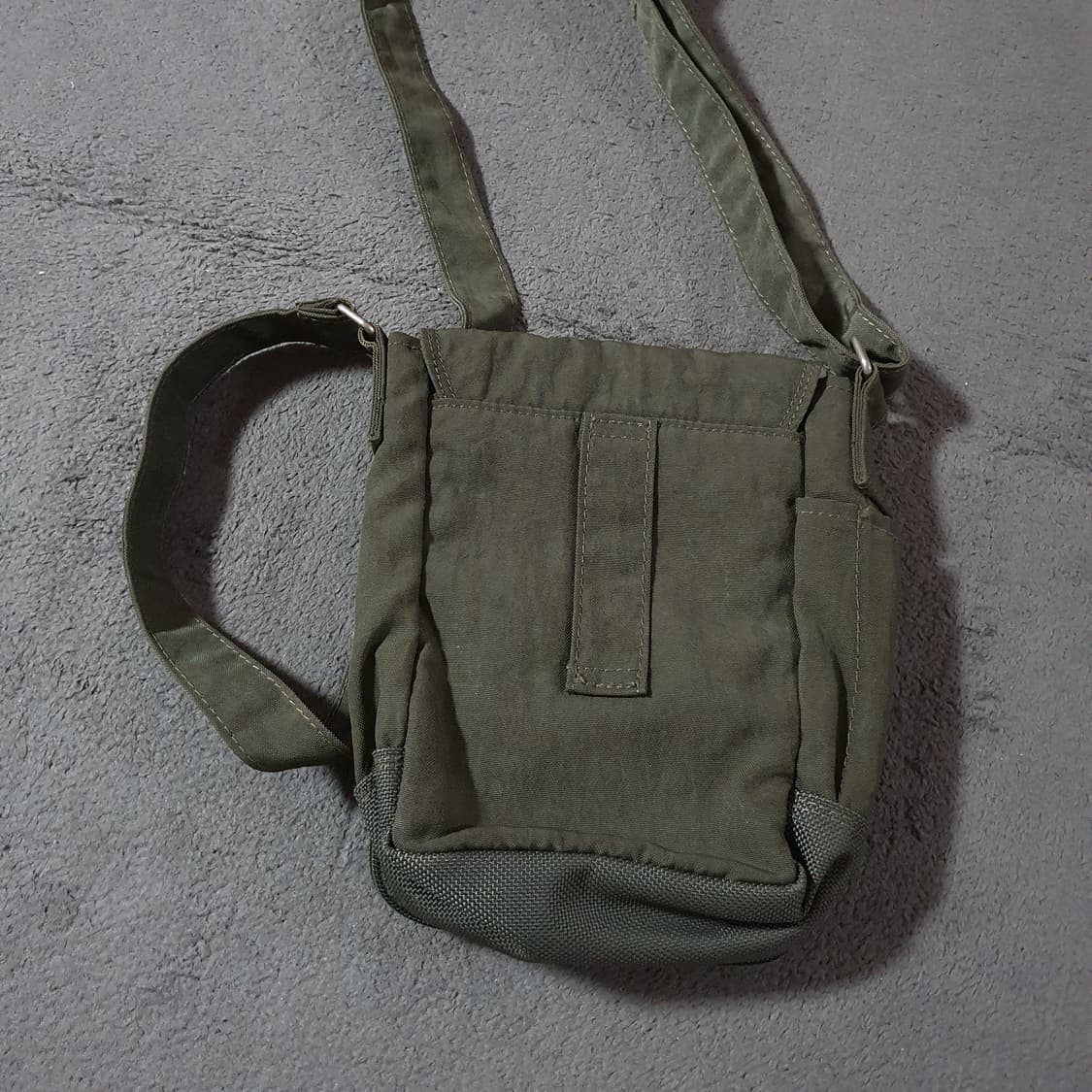 컬럼비아 90s 카키 멀티포켓 파우치백 크로스백 숄더백 상품이미지3