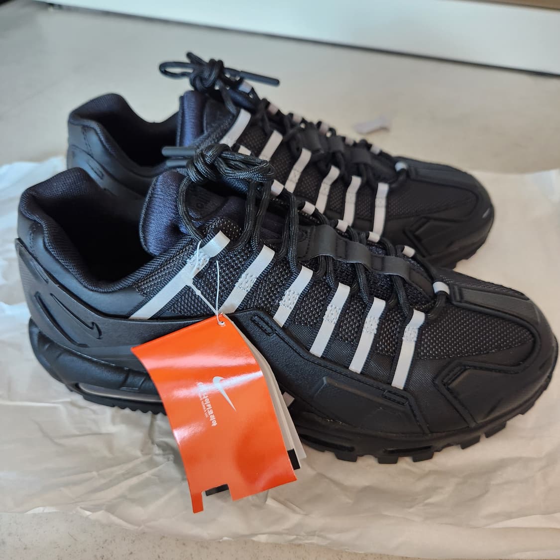 나이키 에어맥스95 NDSTRKT 280 블랙 상품이미지2