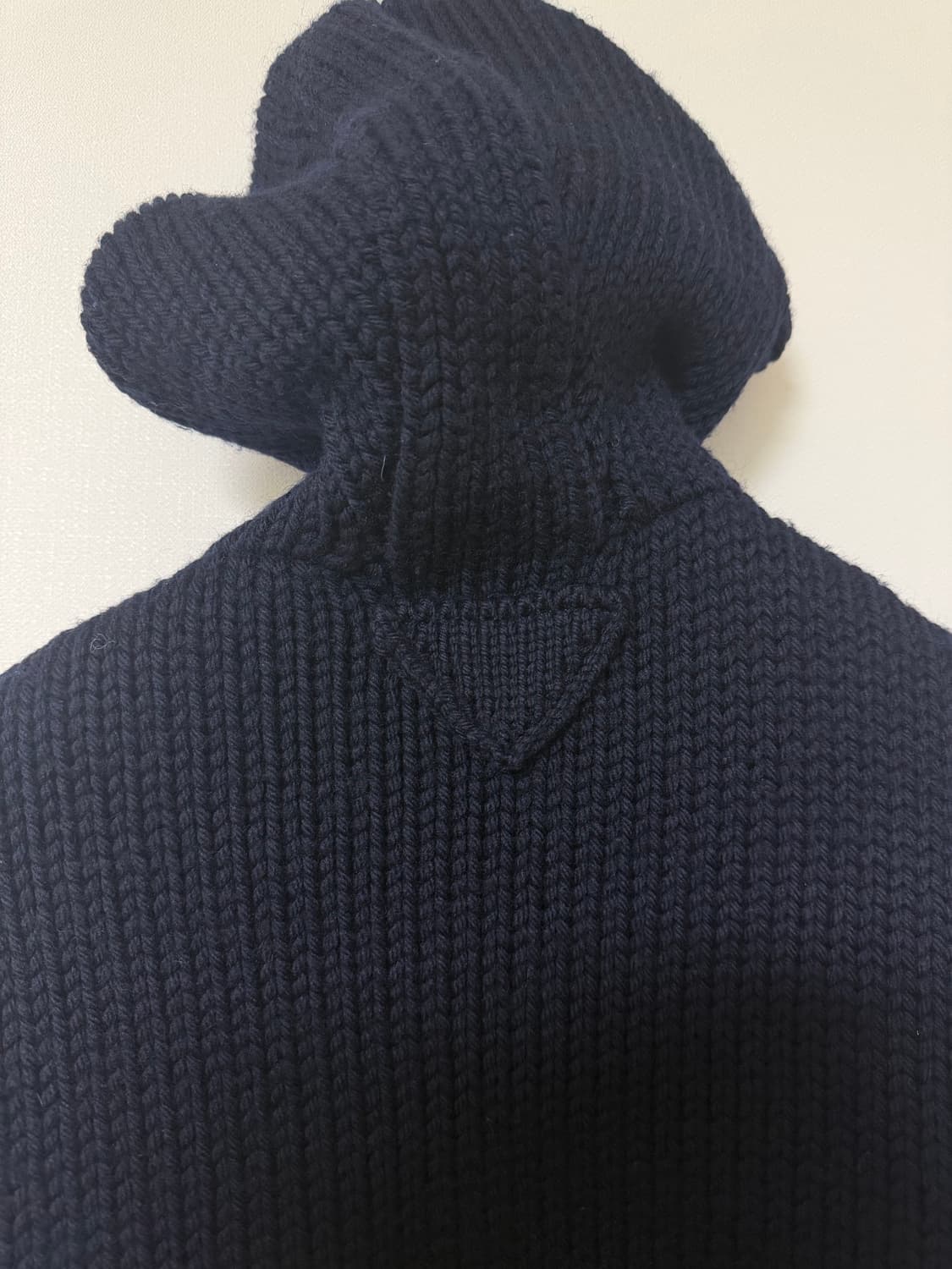 PRADA 24AW 런웨이 니트 후드 [54] 상품이미지6