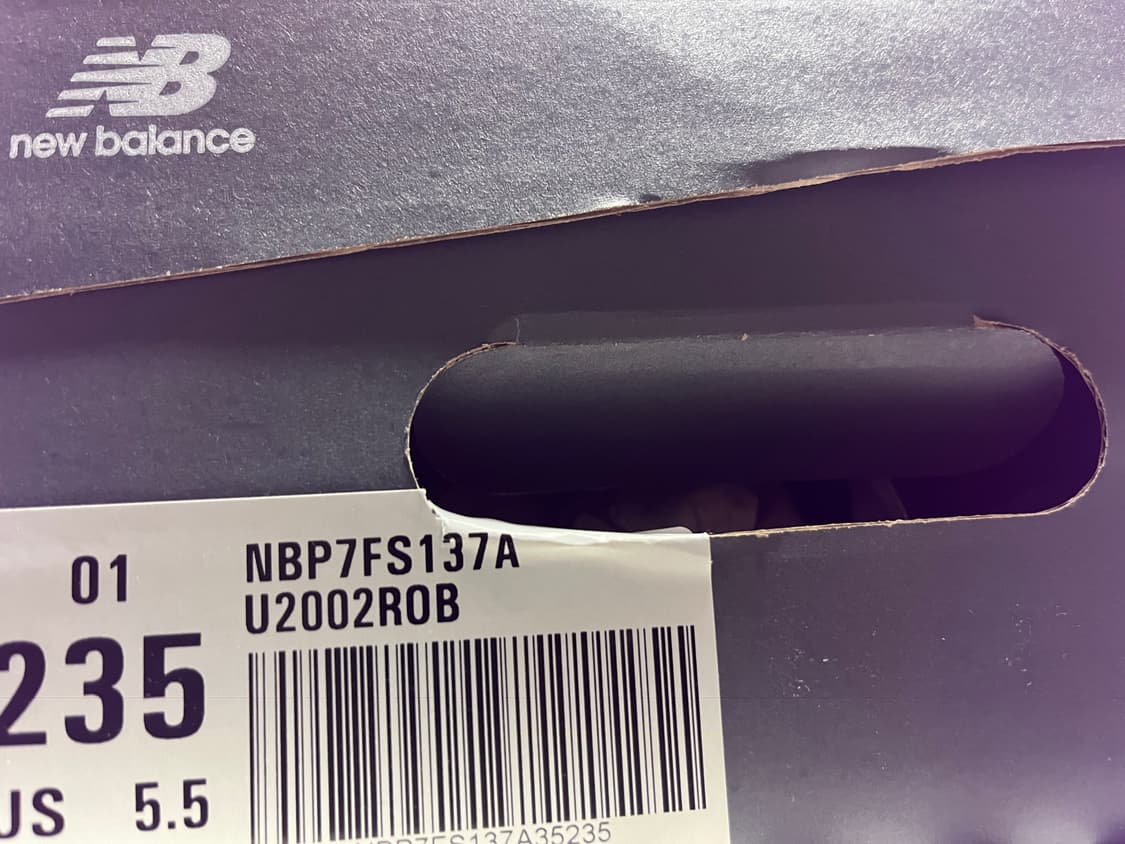 뉴발란스 U2002ROB뉴발란스 235새상품 상품이미지2