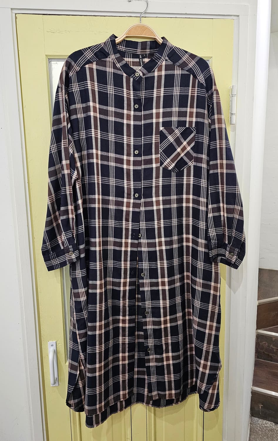 HK Works London 네이비 브라운 헨리넥 롱셔츠 상품이미지2