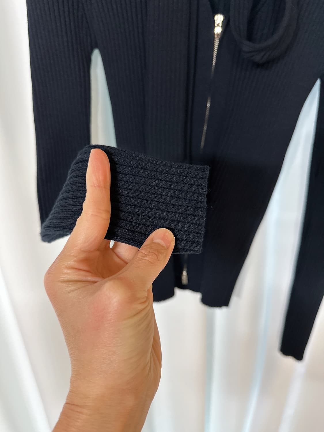 [미 시착 새 상품] 블러썸에이치 컴퍼니 가디건 니트s + 타이(네이비) 상품이미지2