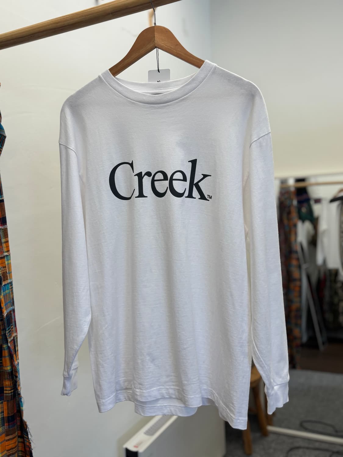 Creek long sleeve 상품이미지1