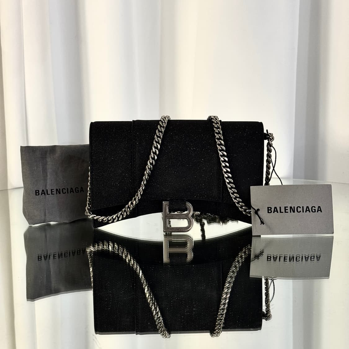 발렌시아가 아워글래스 체인 WOC 글리터 블랙 상품이미지2