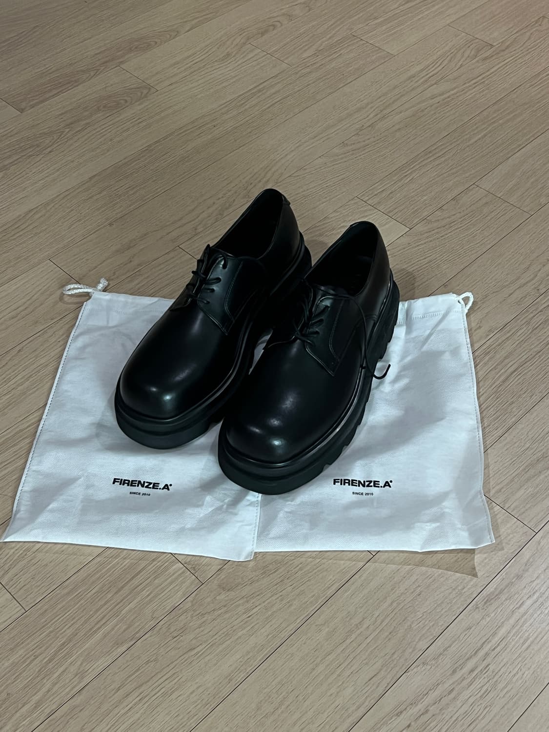 피렌체 아뜨리에 더비슈즈 상품이미지1
