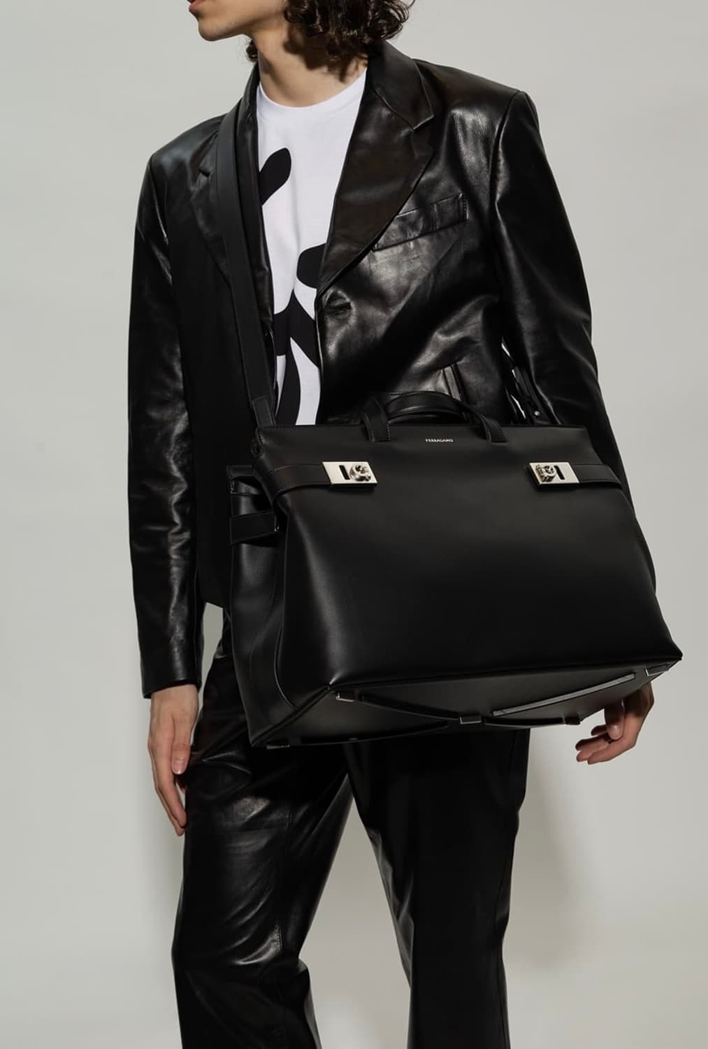 페레가모 FERRAGAMO 간치니 버클 토트백 상품이미지2