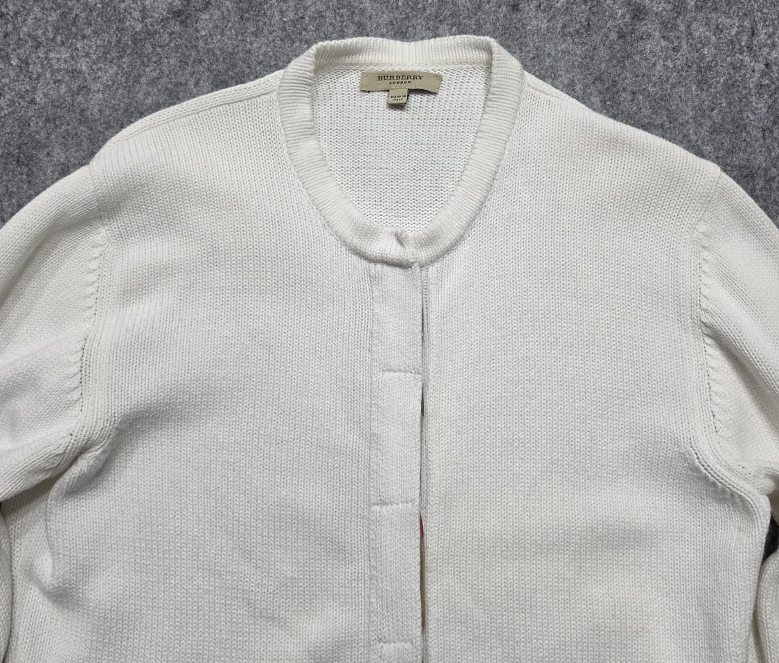버버리 빈티지 노바 체크 트림 소매 버튼 라운드넥 니트 가디건 M 상품이미지4