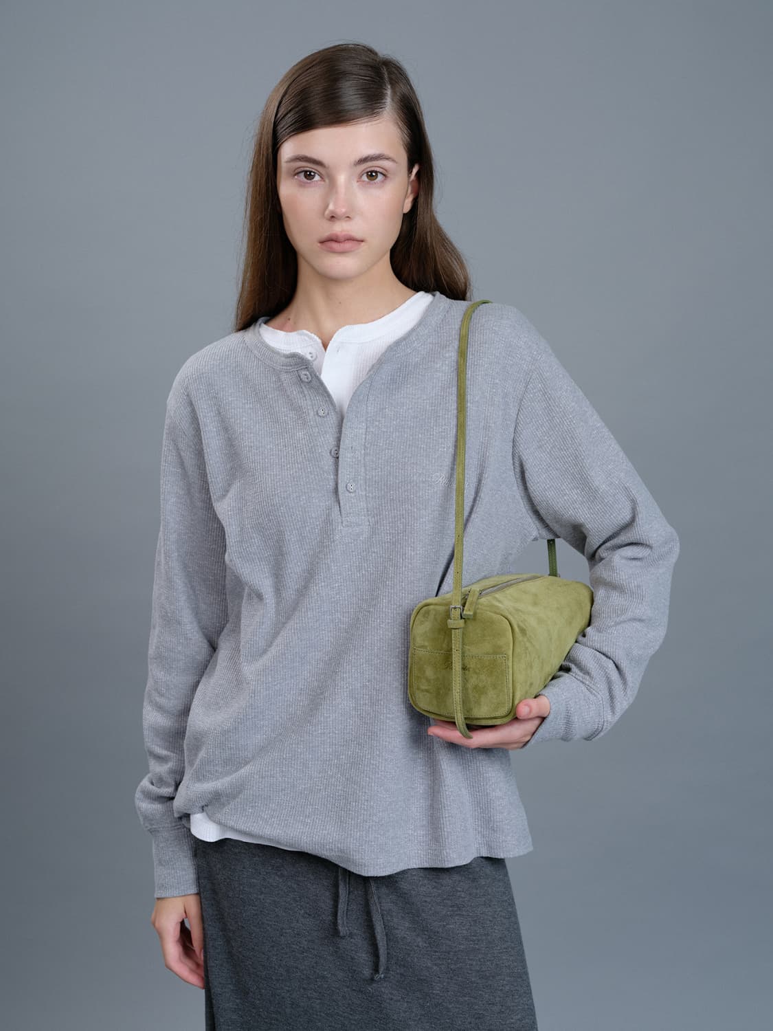 리본빛 25fw dylan long sleeve tee grey 상품이미지1
