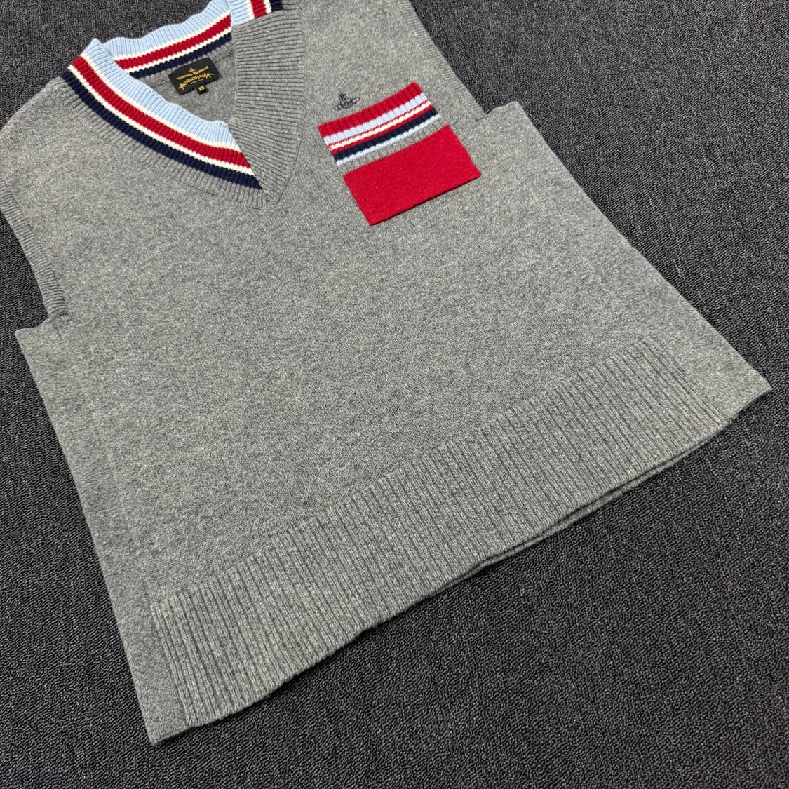 비비안웨스트우드 니트 조끼 상품이미지3