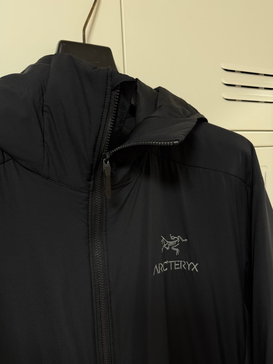 아크테릭스 아톰 LT 블랙 M사이즈 거의새것 상품이미지3