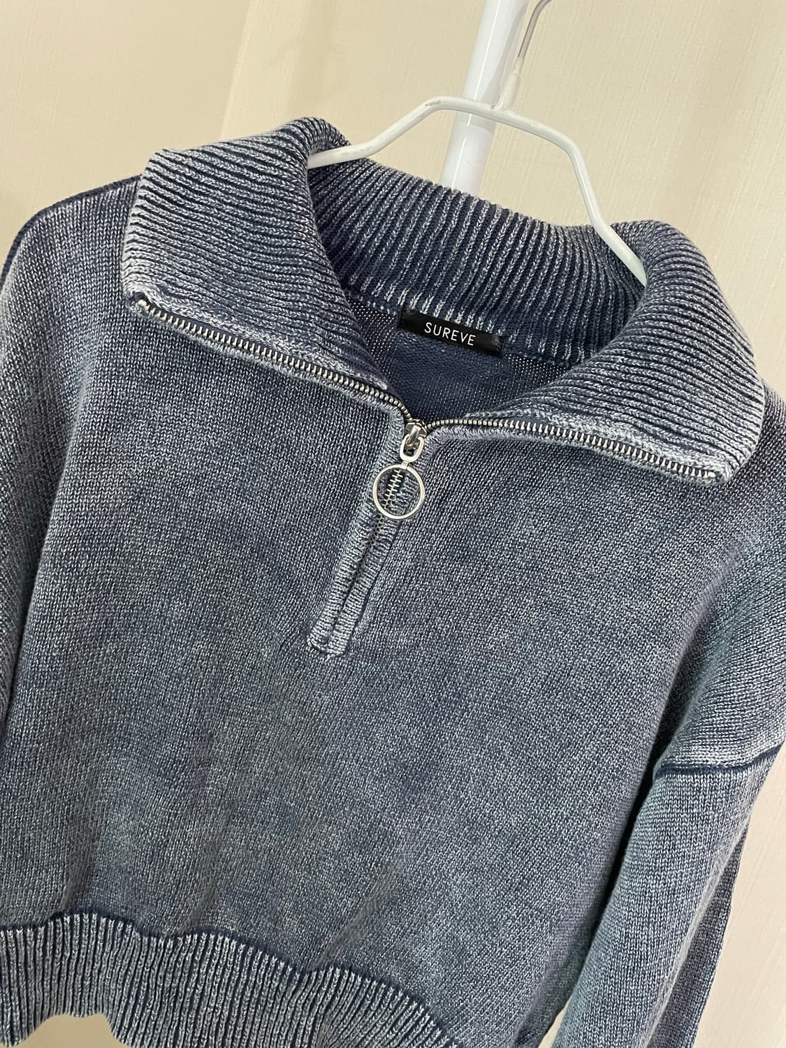 그레이 워싱 반집업 니트 상품이미지2