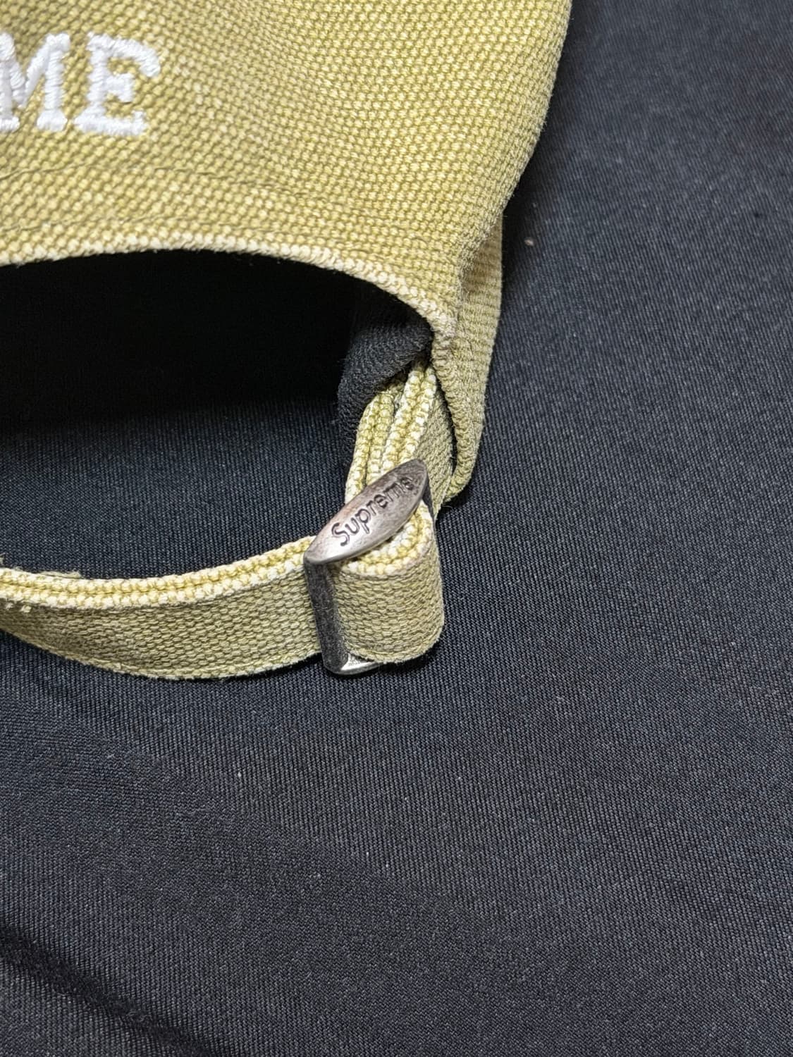 슈프림 피그먼트 캔버스 로고볼캡 올리브 23SS 상품이미지4