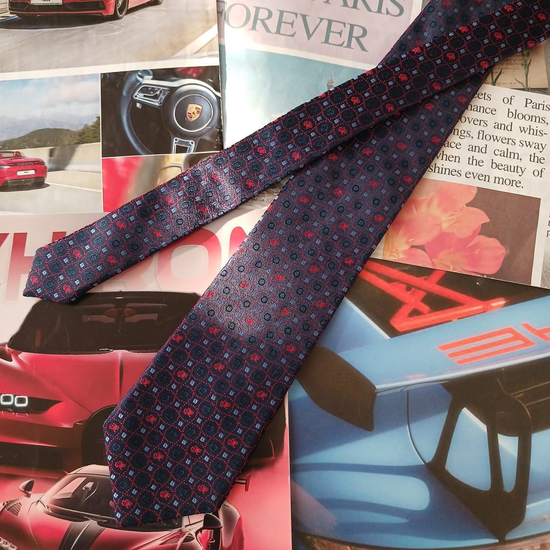 메트로시티 네이비 패턴 실크 넥타이 8.6cm A등급 A19027
 상품이미지3