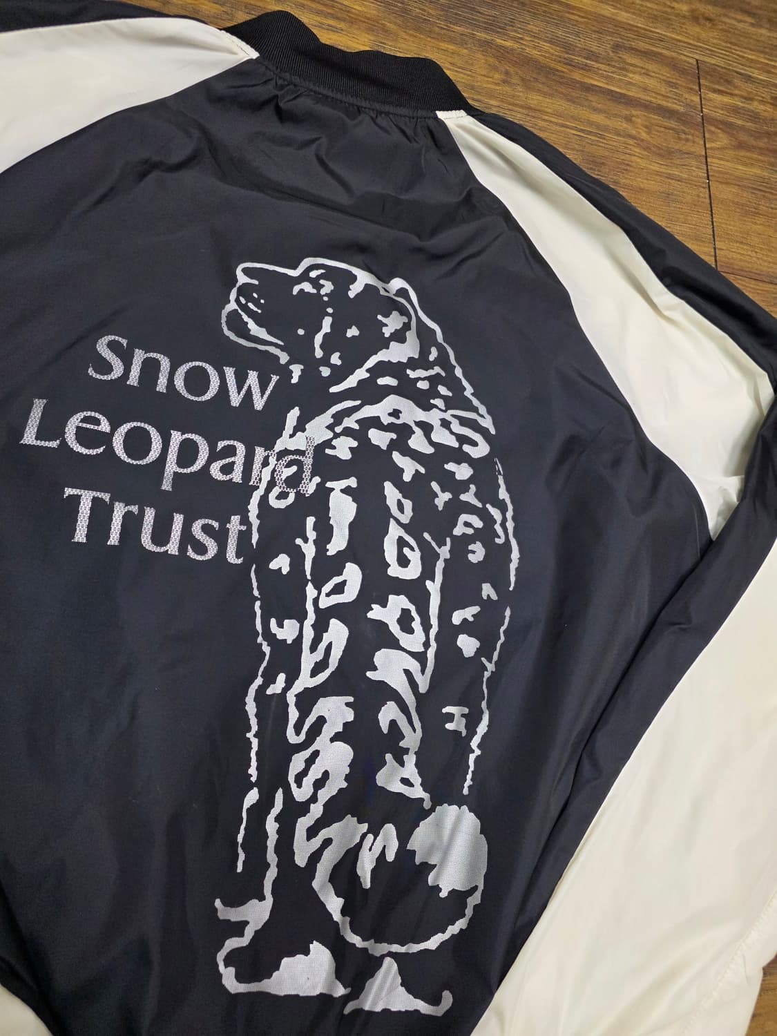 다이나핏 바람막이 봄버자켓 상품이미지8