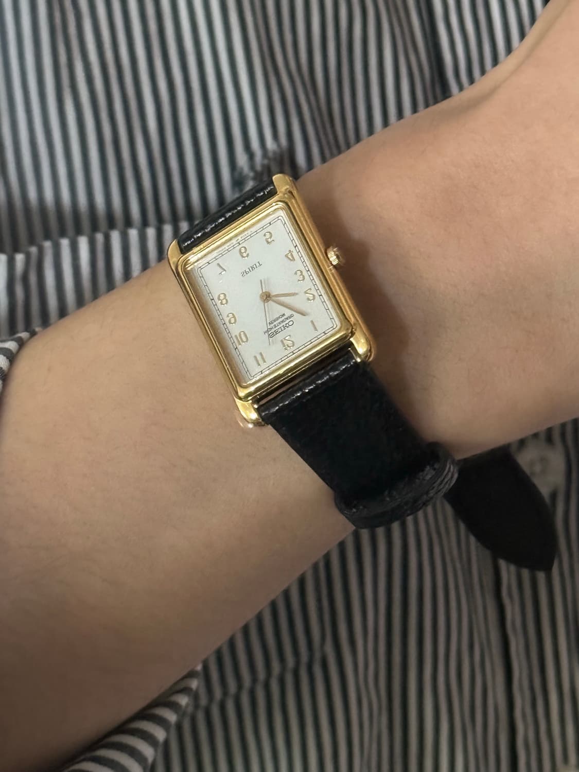 Seiko 빈티지 쿼츠 시계 상품이미지6