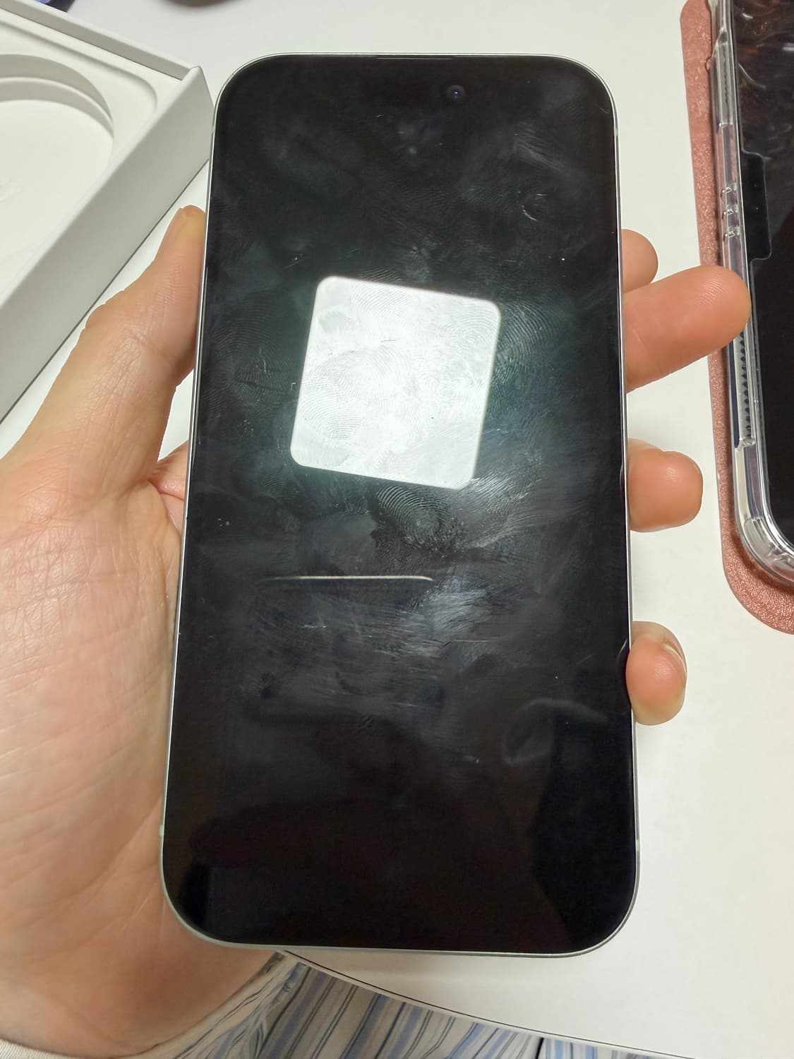 아이폰 15 그린 256 상품이미지3