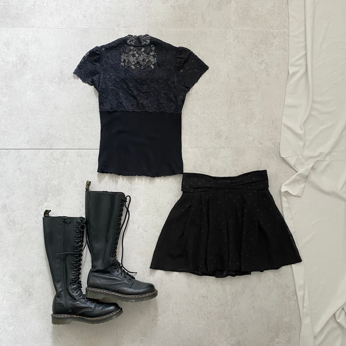 black lace point half tee 상품이미지4