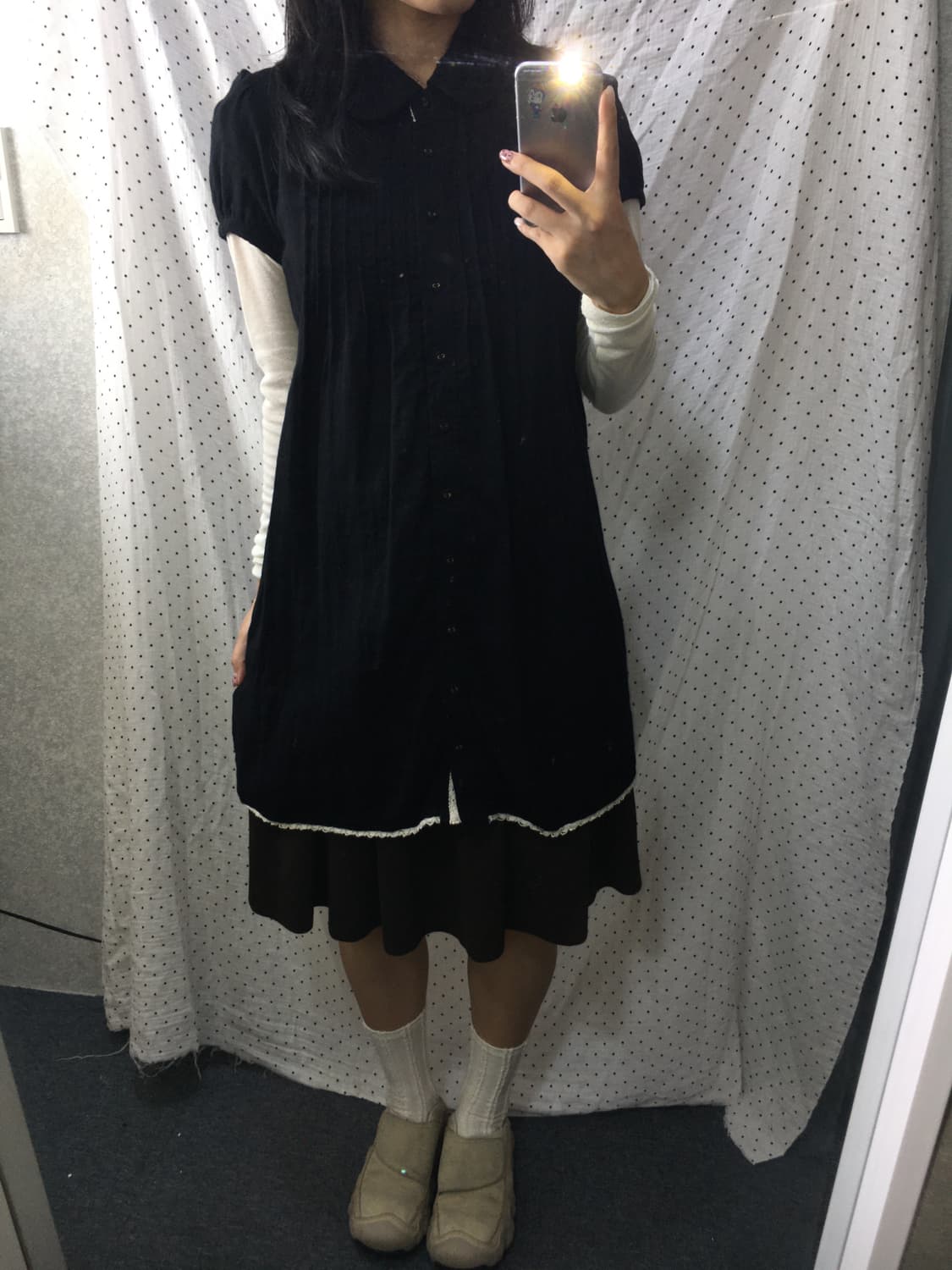 블랙 둥근 카라 반소매 원피스 상품이미지3