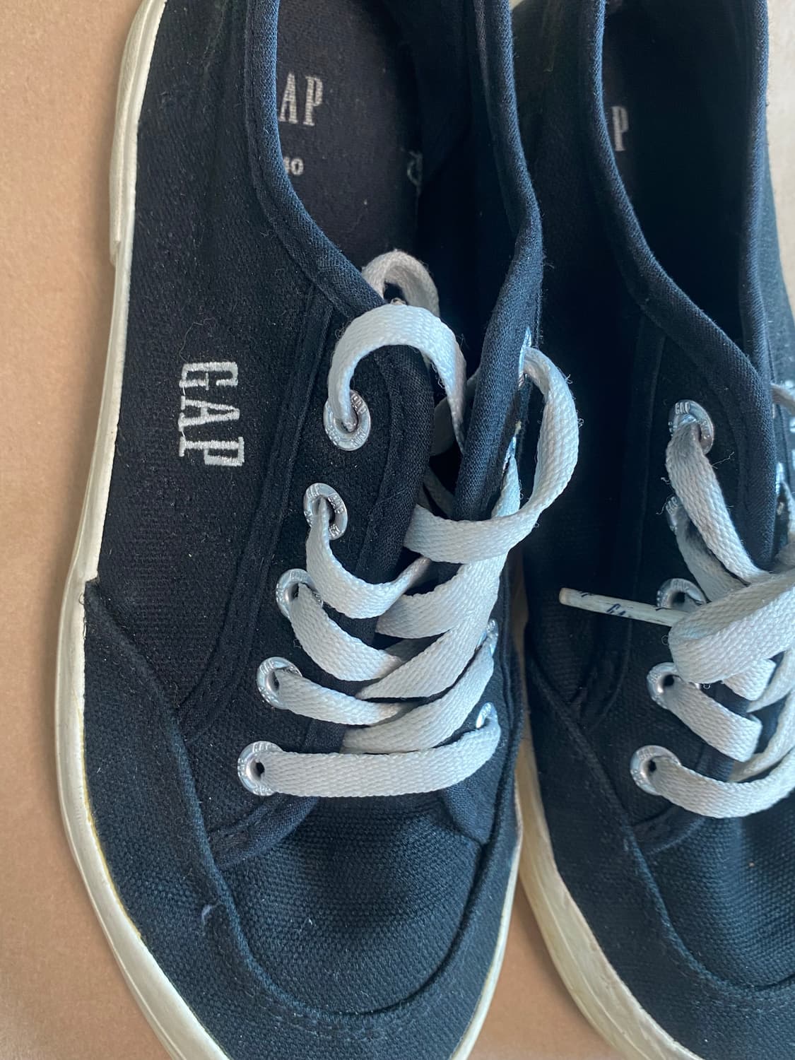 Gap 스니커즈 상품이미지5