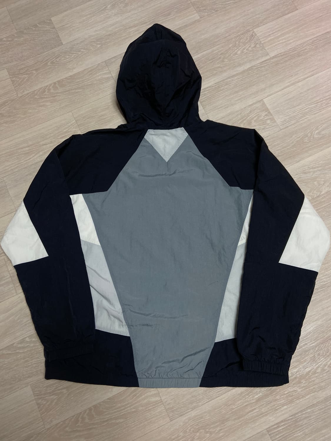 나이키 헤리티지 바람막이 윈드러너 L 상품이미지2