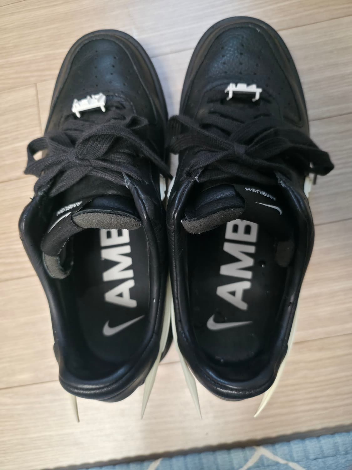 나이키 앰부시포스 260사이즈 택포19만 상품이미지5