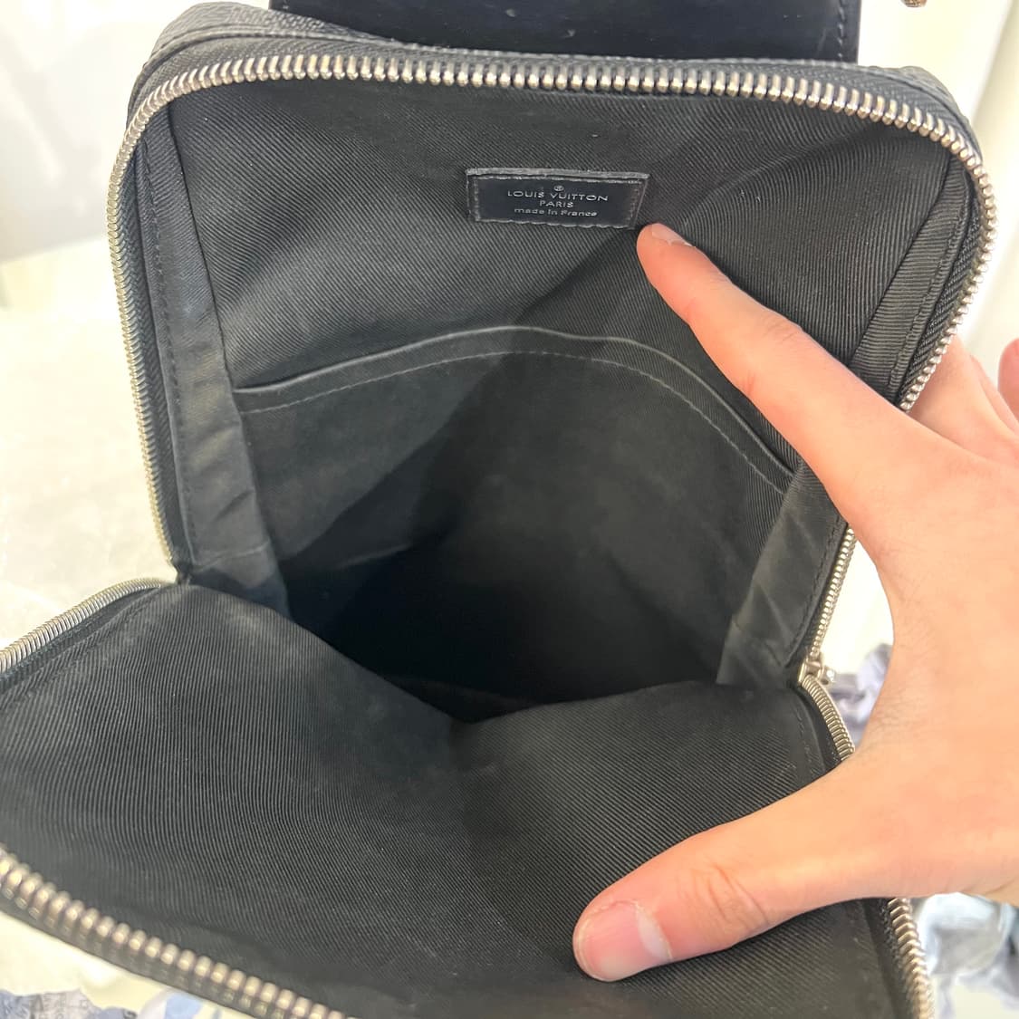 루이비통 다미에 그라파이트 에비뉴 슬링백 상품이미지6