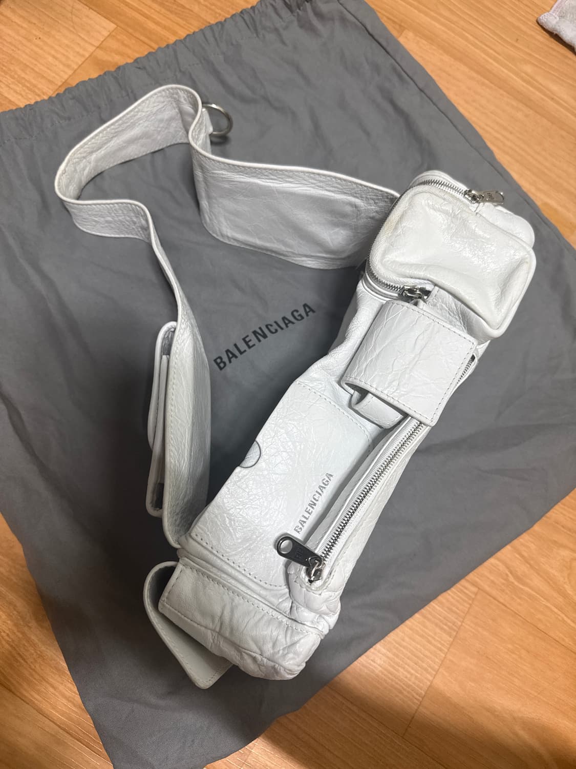 발렌시아가 슈퍼비지/수퍼비지 xs 화이트 상품이미지1