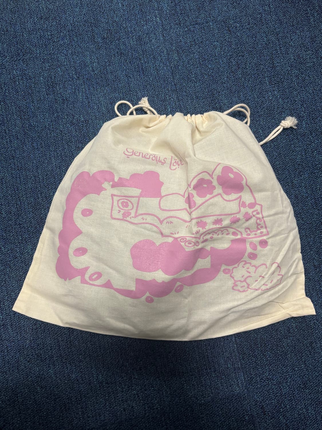 콜로신스 REVERSIBLE BOZAGI BAG FLOWER BLACK 상품이미지5